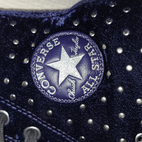 CONVERSE Velvet Size 7 Navy High-Top Sneakers with Studs - Picture 7 of 15